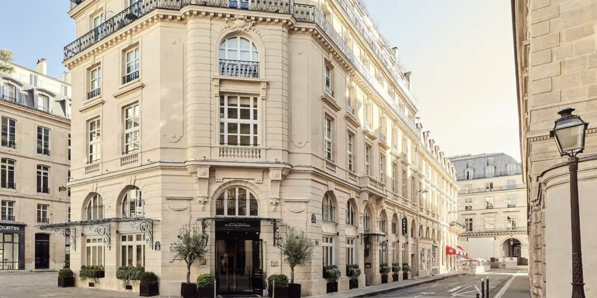 Exterior Hotel Image